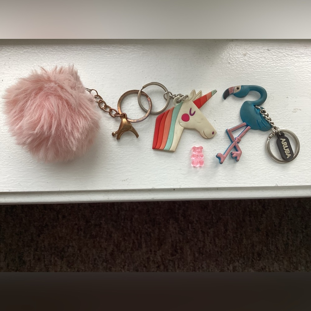 taylor swift key chain with free gifts - Picture 6 of 9